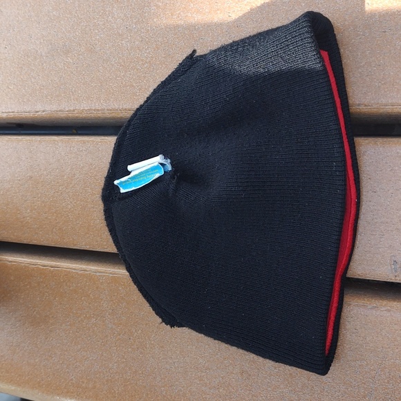 Marvel Amazing Spider Man Red Fire Blaze Embroidered Skull Beanie Hat OS - Picture 5 of 6